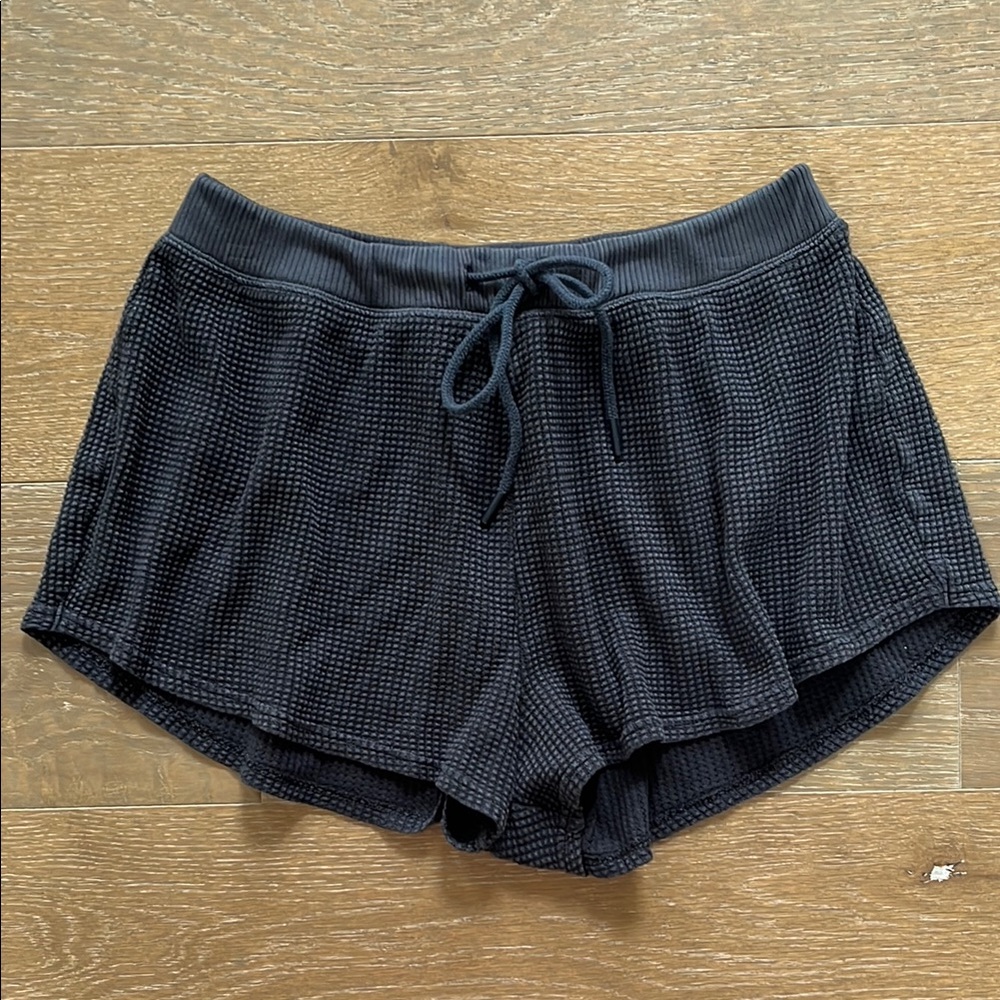 Aerie Offline Gray Lounge Shorts size medium